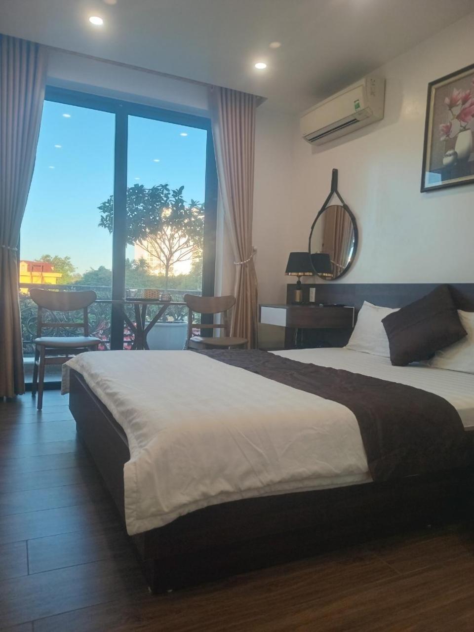 Quang Minh Hotel Tho Son Exterior photo
