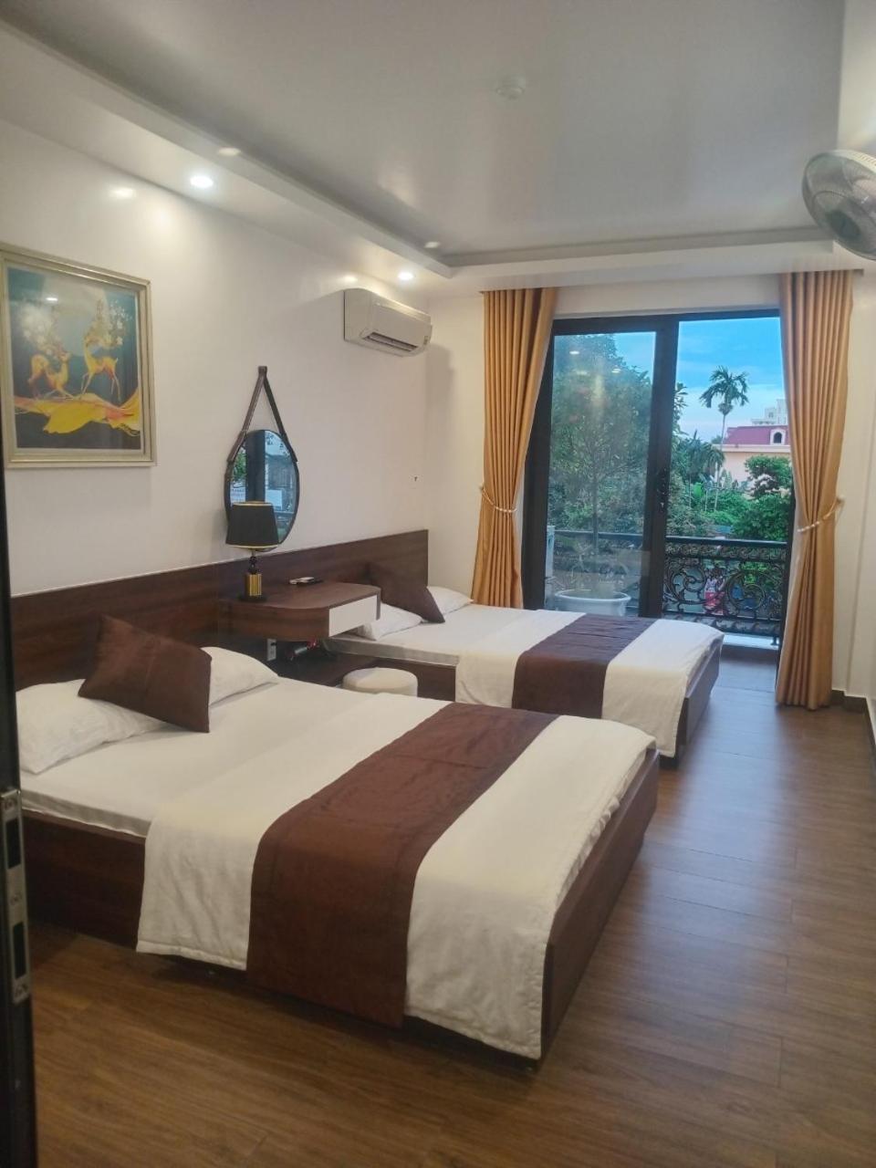 Quang Minh Hotel Tho Son Exterior photo